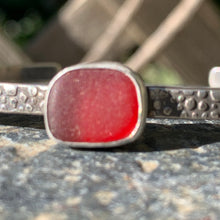 Load image into Gallery viewer, Red Square Mini Cuff