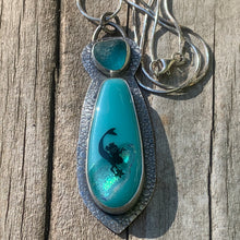 Load image into Gallery viewer, Diving Mermaid Pendant
